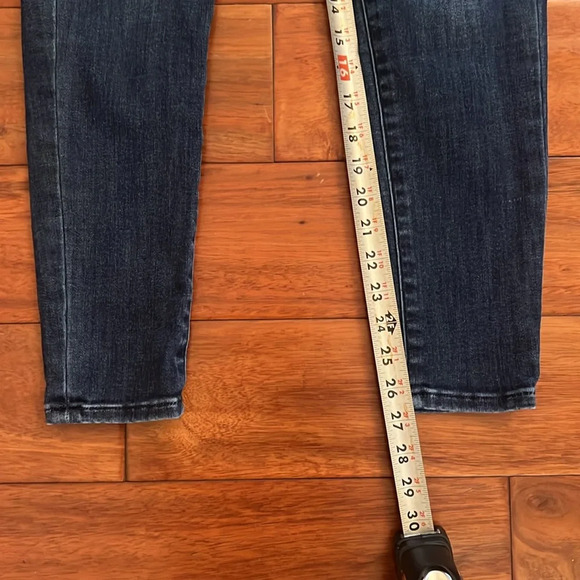 Women's American Eagle Next Level Stretch Skinny Size 6 - Picture 4 of 8